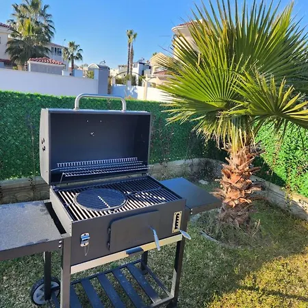 Incredible Luxury 3 Bedrooms And A Hall Βίλα